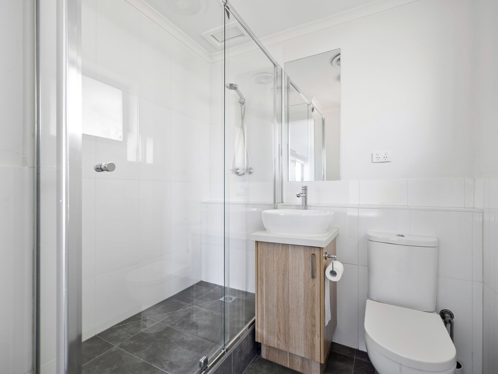 10 / 10 Empire Street, Footscray