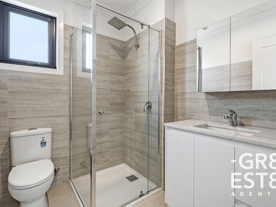 2a & 2b Evelyne Avenue, Cranbourne