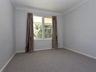 2 Swanbrooke Street, Windradyne