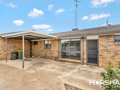2 / 15 Schwarz Avenue, Horsham