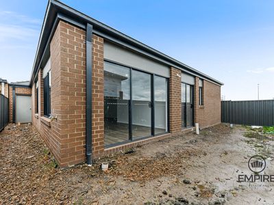 26 Carnelian Circuit , Clyde North
