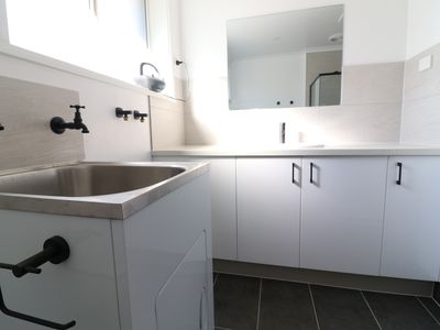 1 / 23 Tallarook Street, Seymour