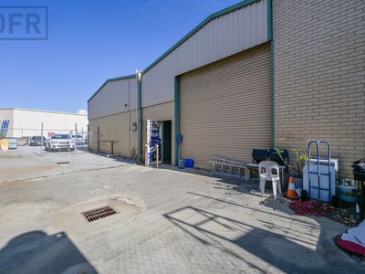 1 / 4 Pusey Road, Cockburn Central