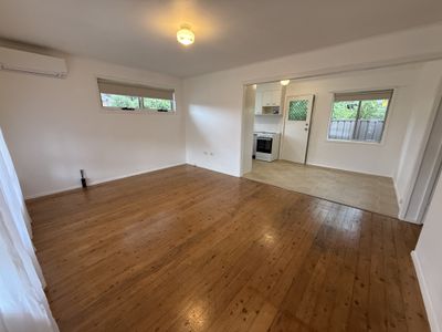 11 Babers Road, Cooranbong