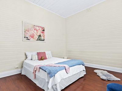 14 Government Road, Weston