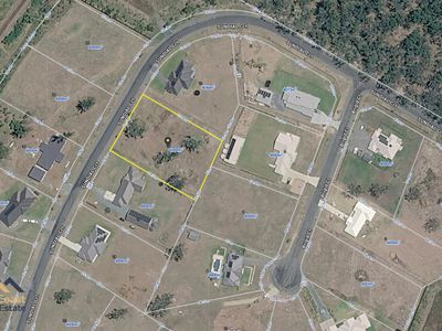 15 SUNDIAL CIRCUIT, Brimbin