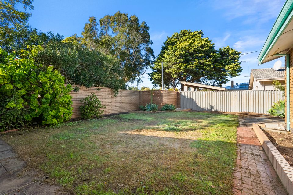 5 SWINSTONE STREET, Rockingham