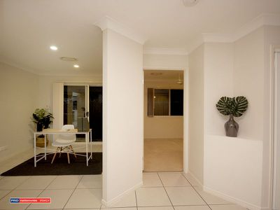 2 Benjamin Court, Yamanto
