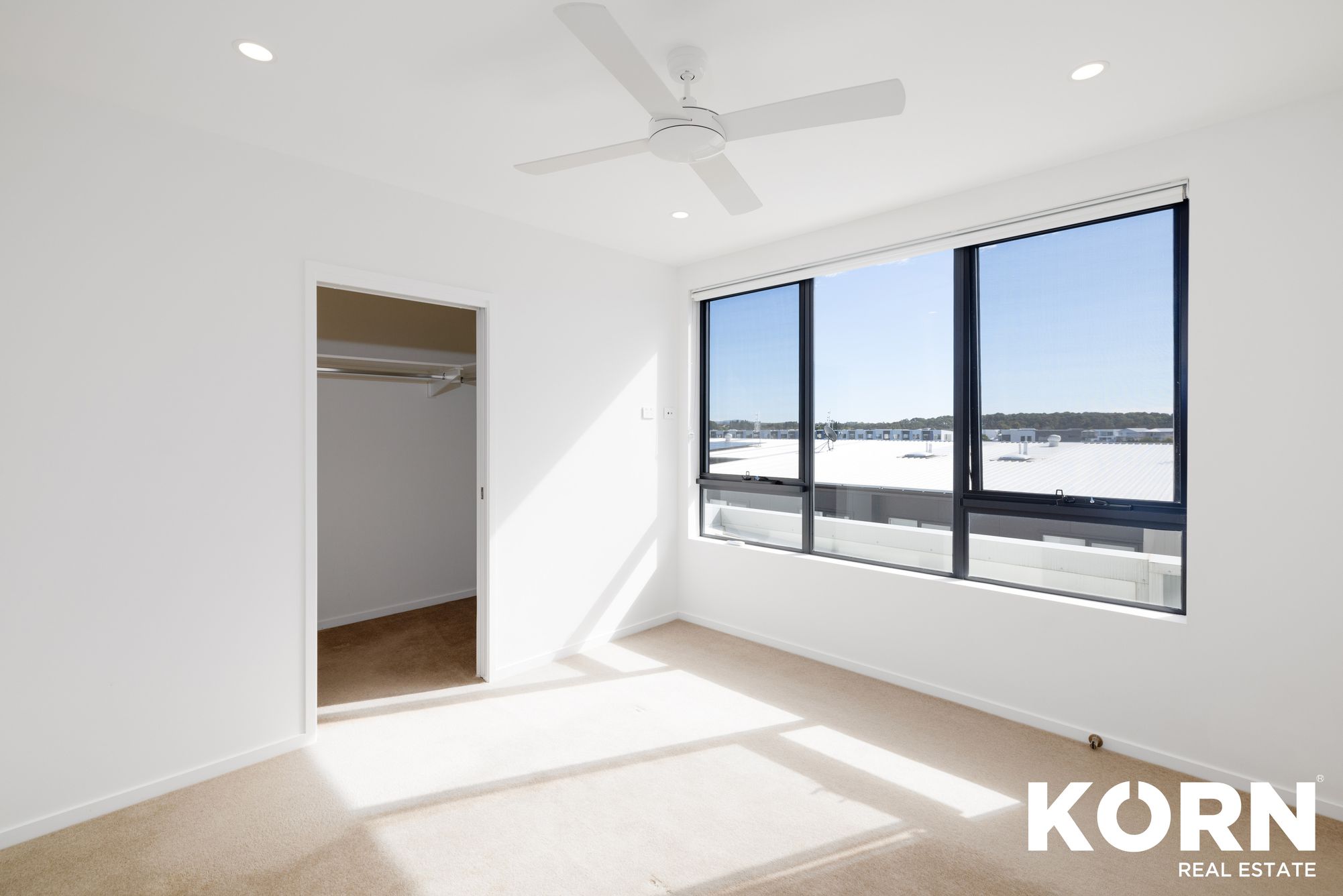 16 Outrigger Circuit, Hope Island