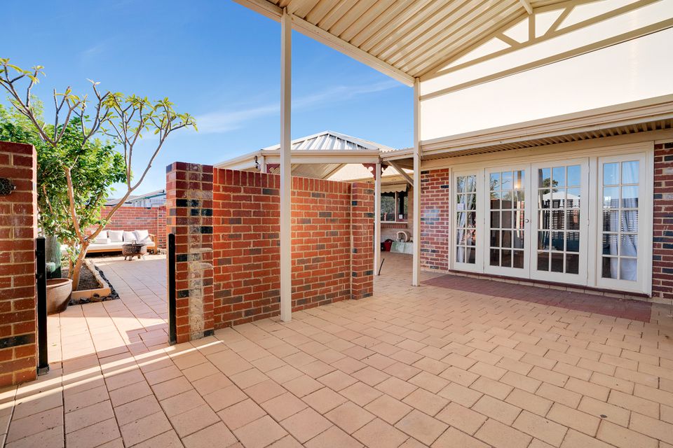 135 Safety Bay Rd, Shoalwater