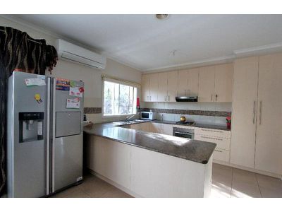 A / 40 Wattle Drive, Doveton