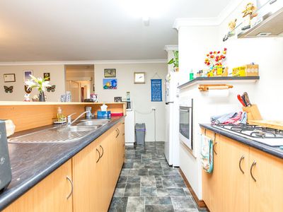 12 Sparrow Crescent, Broadwater