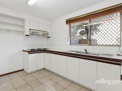 4 / 6 Mary Street, Como