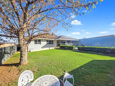 54 Clement Street, Forbes