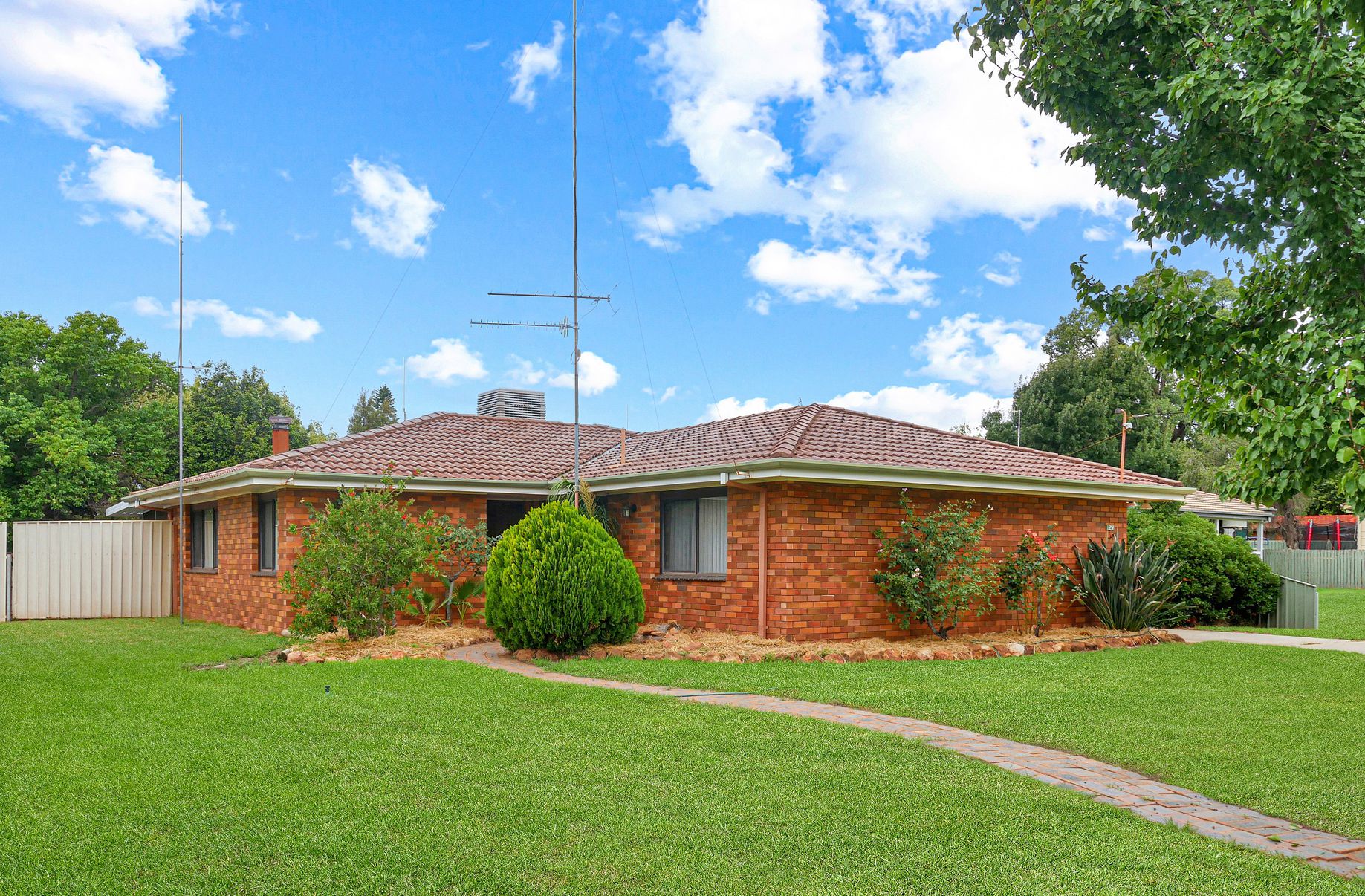 29 Bellbird St, Coleambally Glenn Preston Real Estate