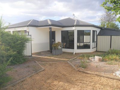 8 Collier Street, Kumbia