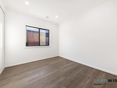 6 Zohan Street, Deanside