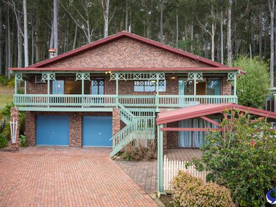 16 Fishermans Crescent, North Narooma