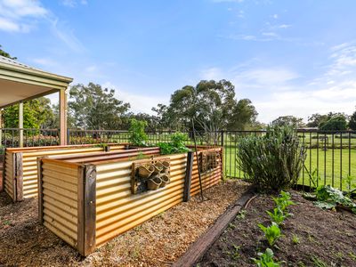 36 Beacham Road, Serpentine