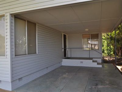 82 Hill  St, Forbes