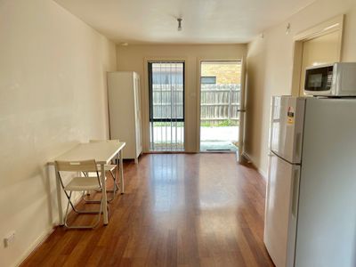 Studio 4 / 5 Rayhur Street, Clayton South