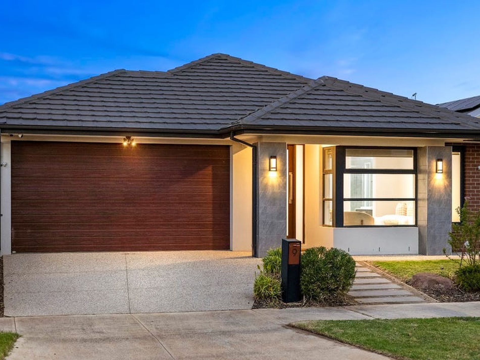 9 Eskdale Street, Werribee