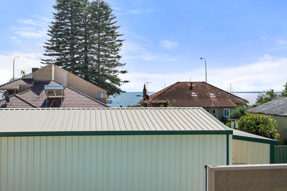 6B HYMUS STREET, Rockingham