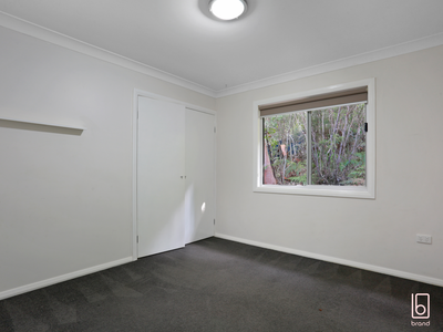 12 Nari Ave, Point Clare