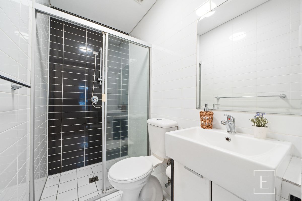 10 / 28-32 Marlborough Road, Homebush West