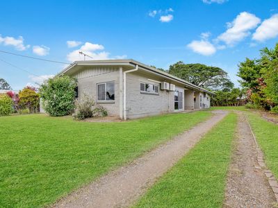 24 Angela Street, Woree