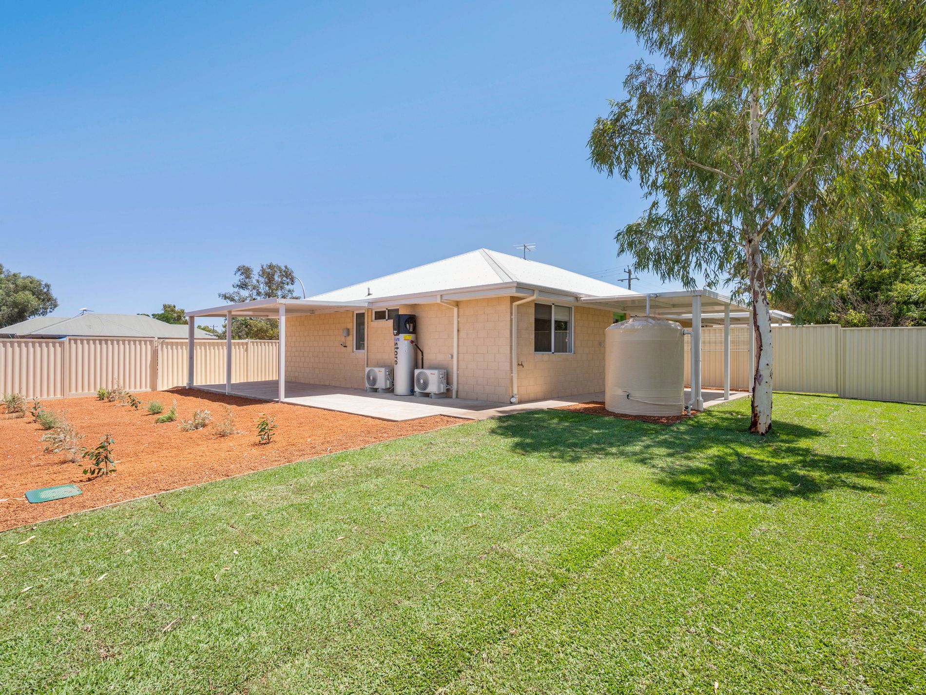 12B Ivanhoe Street, Boulder