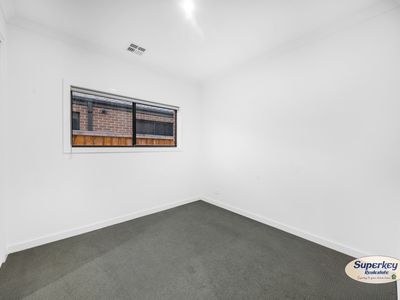 9 Valance Street, Tarneit