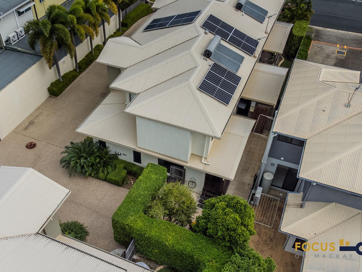 2 / 61 Carlyle Street, Mackay