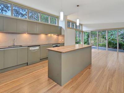 4 Lloyd Place, Mystery Bay