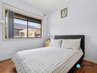 66 Rosebery Road, Guildford