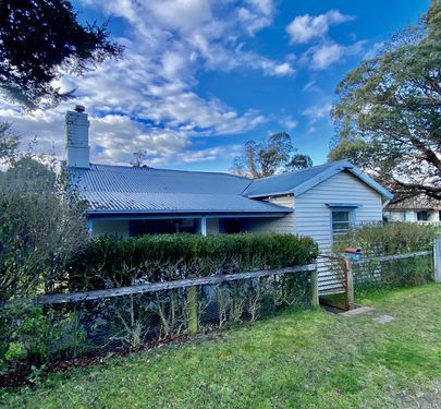 52 Cowper, Braidwood