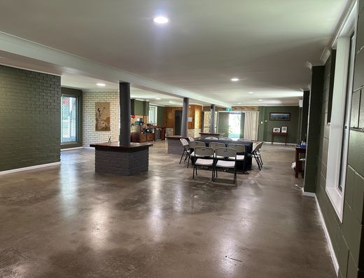 TRAINING FACILITY & ACCOMODATION