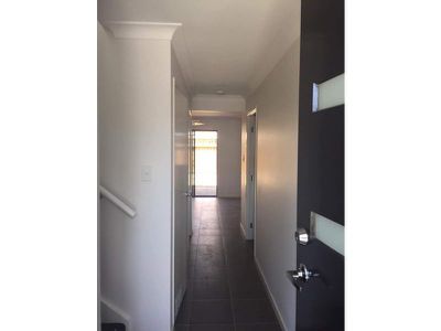 18 / 3 Broadleaf Parade, Redbank