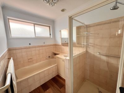 3 / 6A Huntingdon Street, Newtown