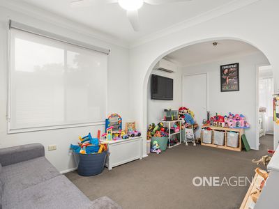 30 Exmouth Road, Kanahooka