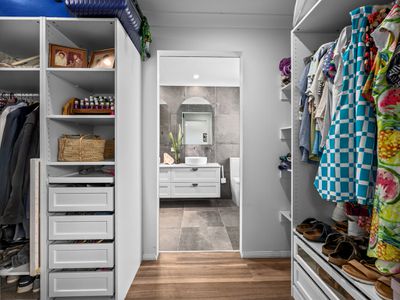 15 Blaxland Street, Eastern Heights