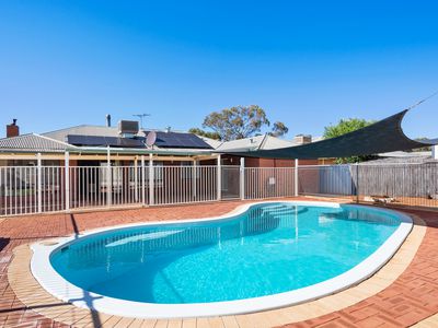 11 Davyhurst Drive, Hannans