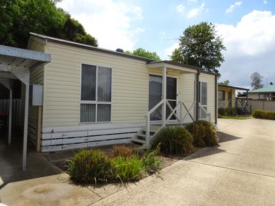 587A York Place, North Albury