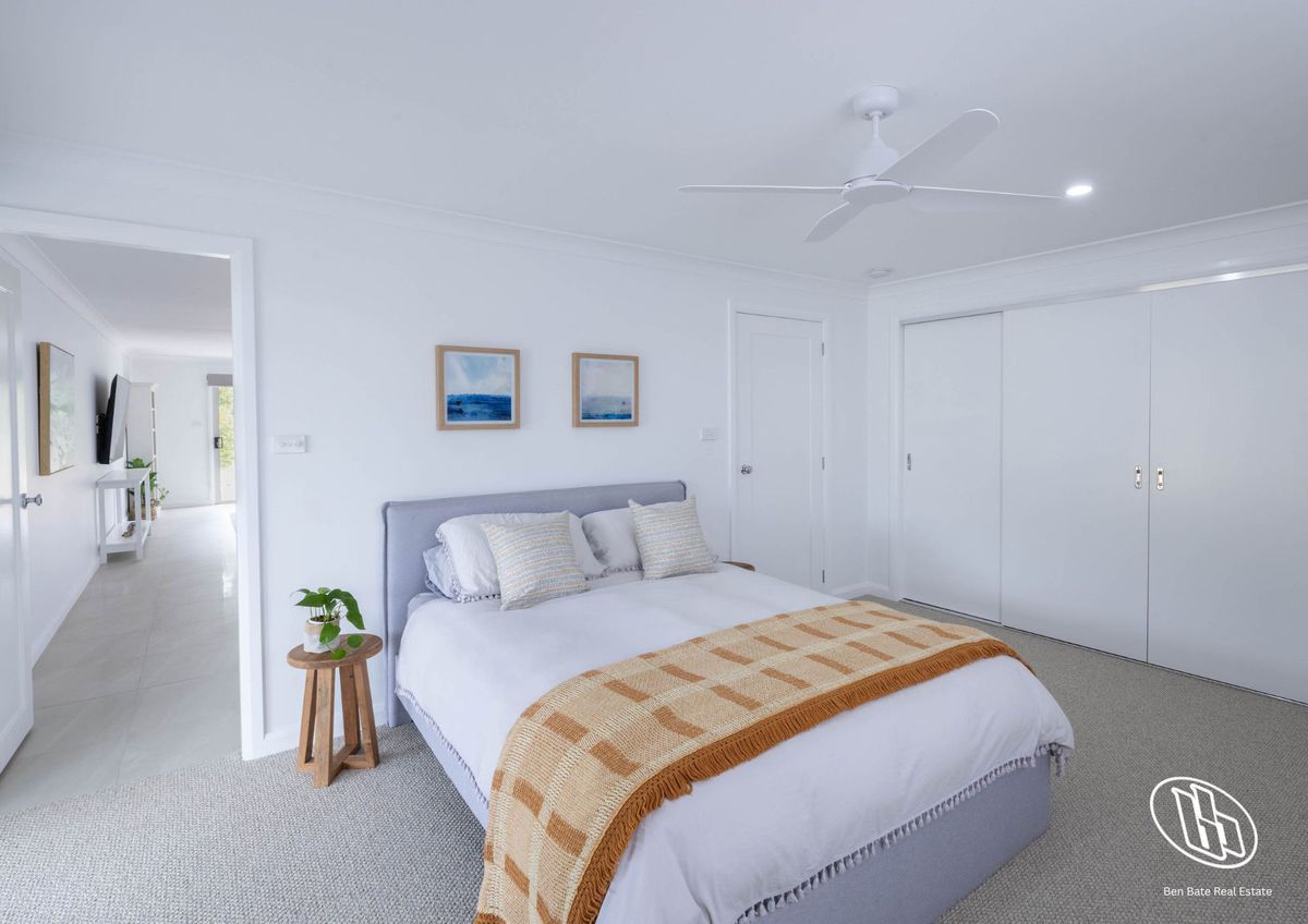 4 Yabbarra Drive, Dalmeny