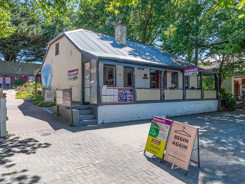 HAHNDORF LICENSED CAFÉ / RESTAURANT