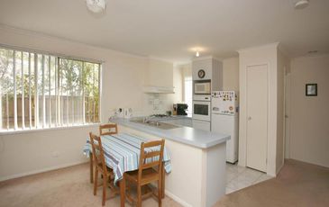 1 Regent Close, Berwick