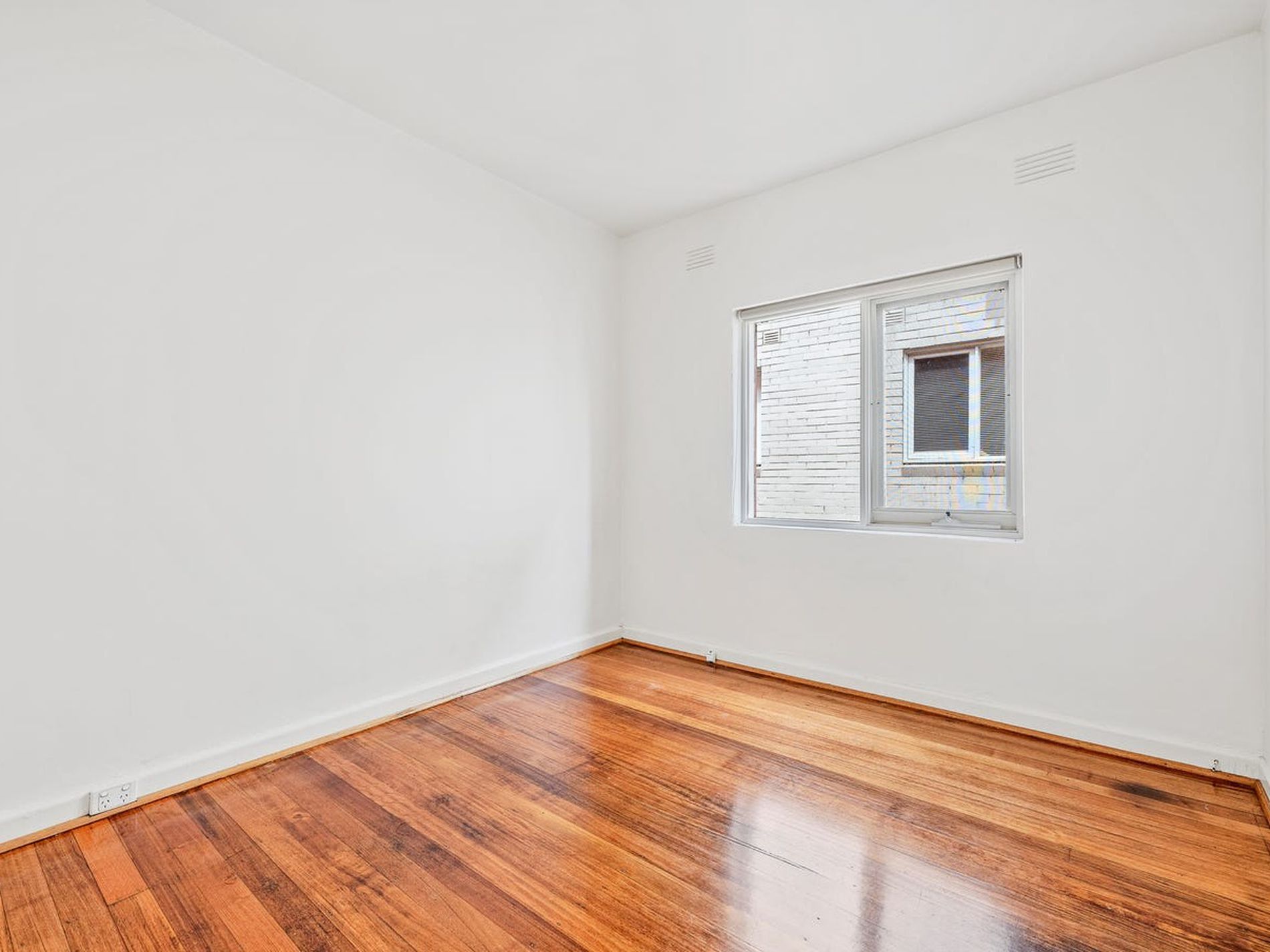 2/40 Edgar Street, Glen Iris