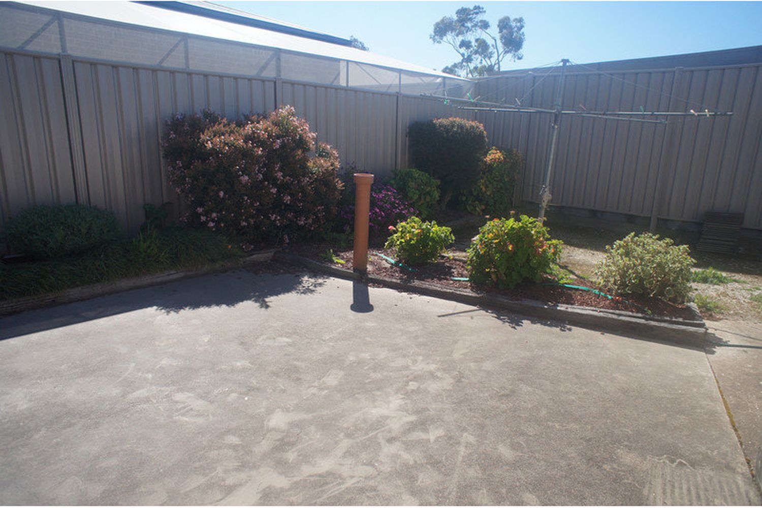 4 / 5 Smith Street, Horsham