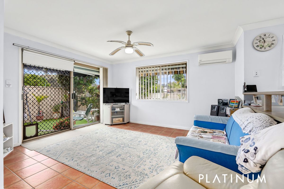 2 / 16 Starfish Crescent, Tugun