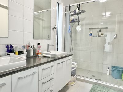 13 Malt Drive, Manor Lakes